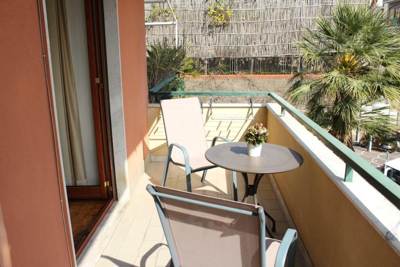 Lemon Rooms Sorrento Exterior foto